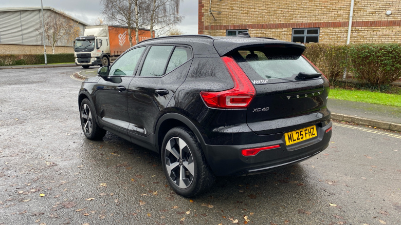 Volvo XC40 2.0 B4P Plus Dark 5dr Auto Petrol Estate